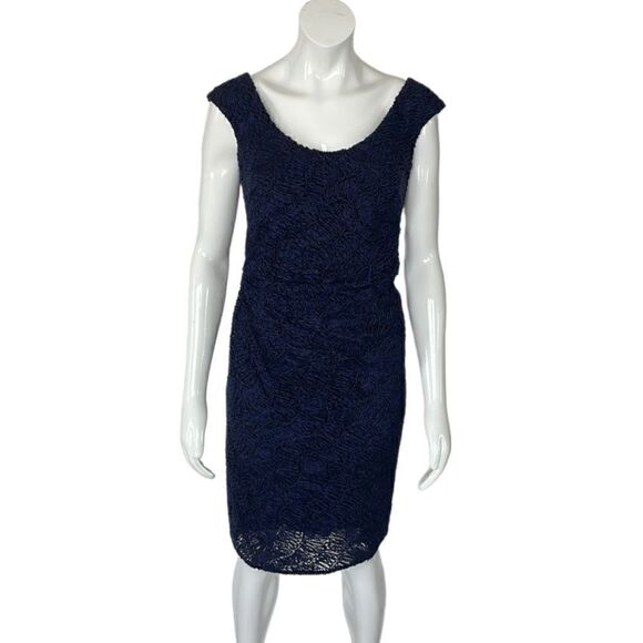 ESCADA Textured Lace Dress wBuilt-in Bra - Picture 1 of 11